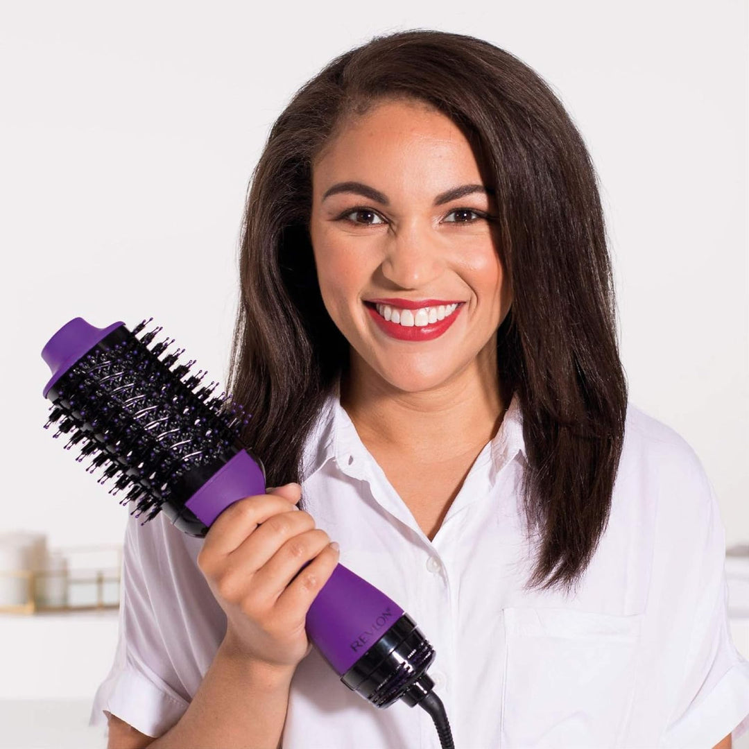 Glamour | Round brush for blowout